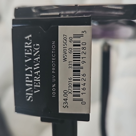 Simply Vera KYM 22MM sunglasses - Picture 6 of 6